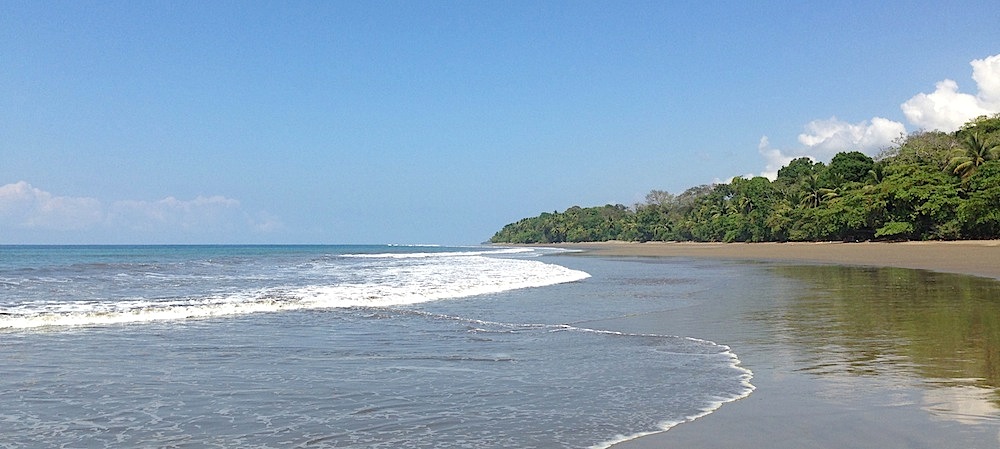 costa-rica-beach-meghan-genge